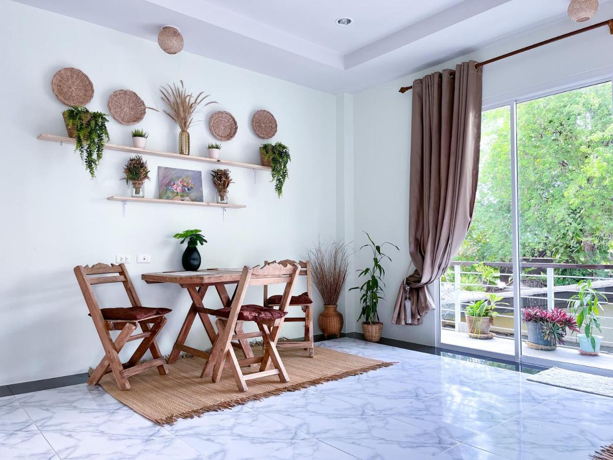Sea Dreamer Beachfront Appartement Phuket