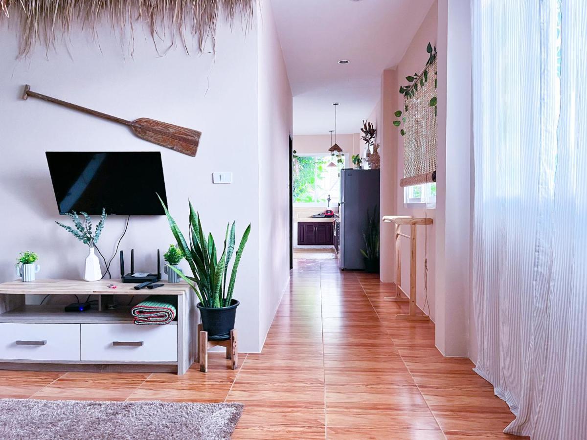 Sea Dreamer Beachfront Appartement Phuket